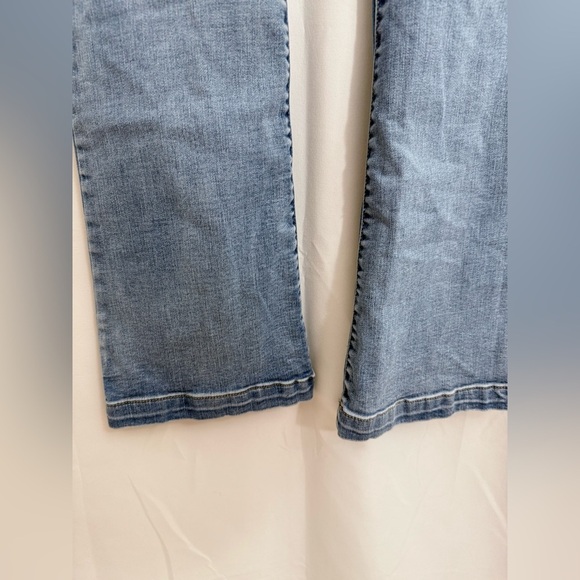 Happily Grey Mid Rise Flare Jeans Size 0 - Picture 3 of 11